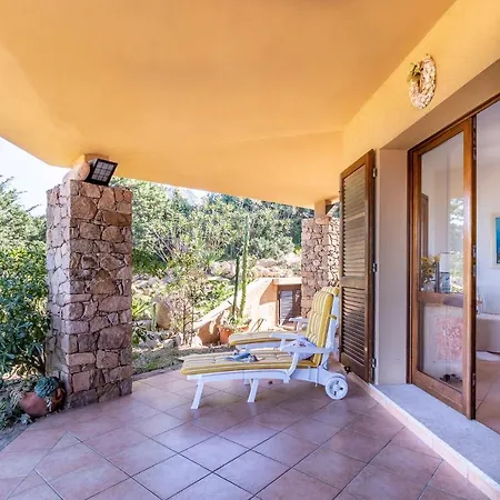 - Ocean Front Nella With Seaview And Private Whirlpool Apartment