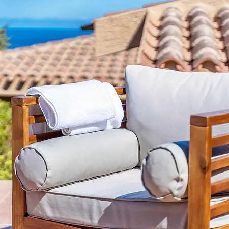- Ocean Front Nella With Seaview And Private Whirlpool Apartment *