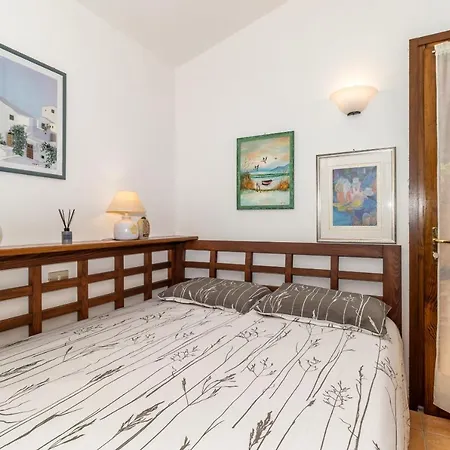 Apartment - Ocean Front Nella With Seaview And Private Whirlpool