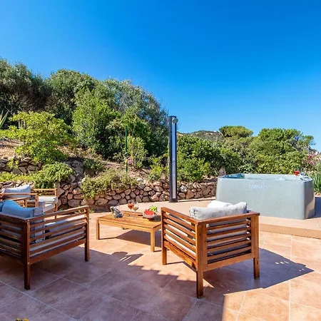 - Ocean Front Nella With Seaview And Private Whirlpool Apartment